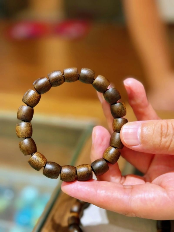 ‌哪里有真正的沉香手串卖？